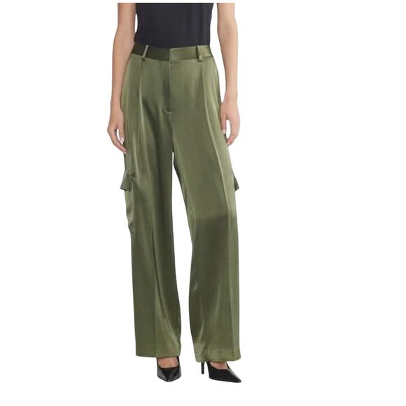 Babaton Pants - Aritzia Babaton Outgoing Satin Cargo Pants Relaxed Olive Green Women’s 8 Utility